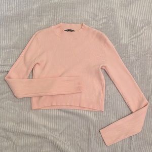Brandy Melville cropped turtle neck XS!💕